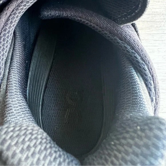 On Running Cloudnova Women’s Black and White Shoes - Picture 7 of 14